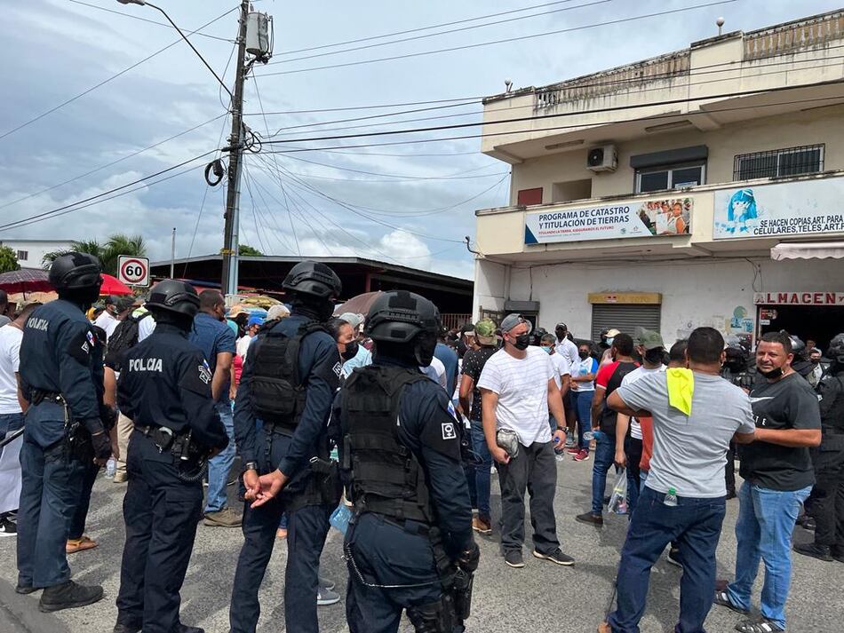 Moradores de Capira protestan para exigir mejoras en las carreteras
