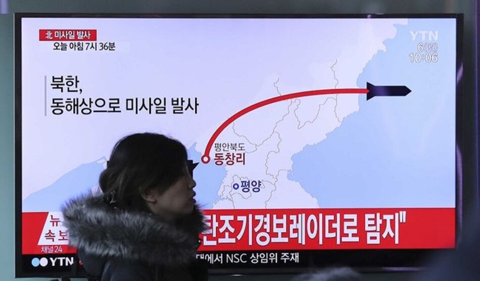 Norcorea dispara cuatro misiles balísticos de prueba y caen en mar de Japón
