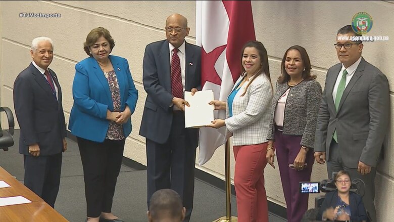 Llega a la Asamblea Nacional el proyecto de presupuesto general del Estado por un monto de $32,754 millones