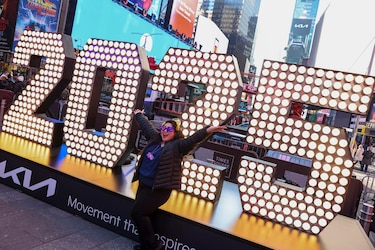 Nueva York se viste de de colores, brillo y esplendor para las festividades navideñas en 2024