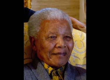 Mandela mejora pese a que su estado era grave, según presidente sudafricano