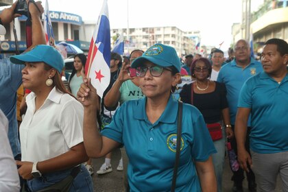 Gremios docentes no ceden: La huelga continúa mañana en rechazo a la Ley 462