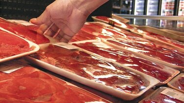 Proponen suspender importación de leche y carne