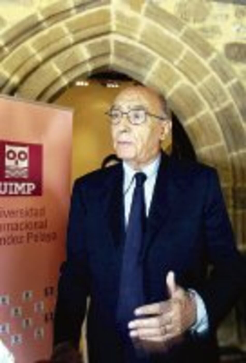 Saramago celebra sus 84 años