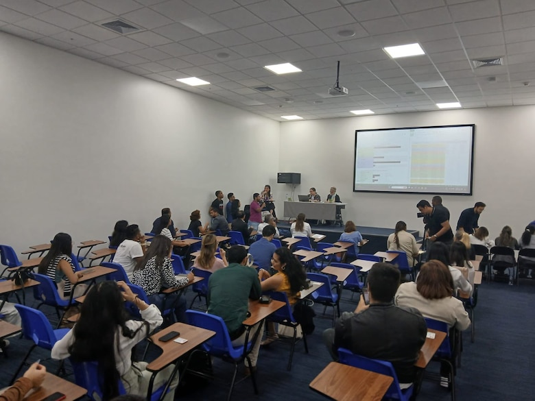 Médicos recién graduados en Panamá: 218 plazas de internado para 2025