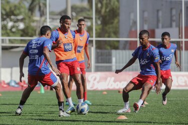 Rafael Águila destacó el compromiso de sus compañeros en la gira por China