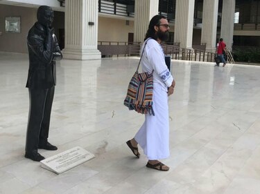 Repudian actuación del poeta Alfredo Belda