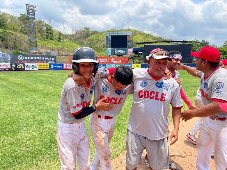Coclé derrota a Chiriquí y se corona campeón nacional preintermedio