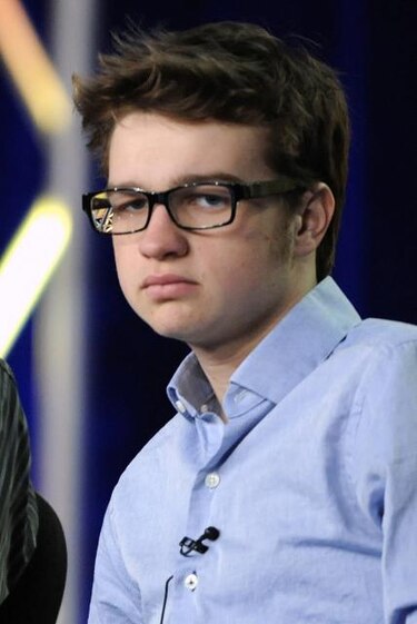 'Two and a Half Men es una porquería': Jake se disculpa