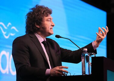 Hombre fuerte del Gobierno de Javier Milei pide la renuncia del ministro Puente por ‘irresponsable’