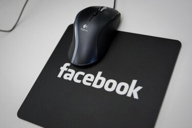 Facebook promete mejorar protección de datos y su transparencia