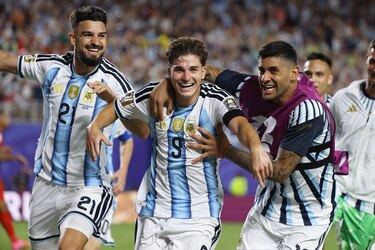 Argentina vive con intensidad las horas previas a la semifinal frente a Inglaterra