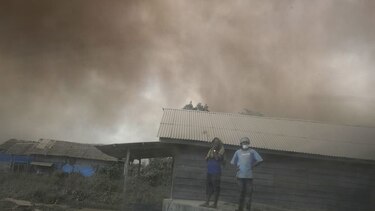 Indonesia: Fuerte erupción del volcán Sinabung