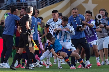 La FIFA investigará los incidentes protagonizados por Argentina tras la final del Mundial 2026