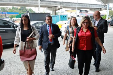 Meduca presenta denuncia por ataque cibernético al portal educativo de capacitación docente