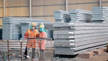 Industriales esperan que aranceles generen empleos