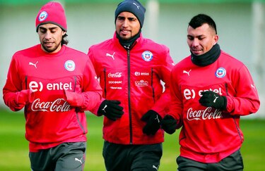 Chile-Perú, rivalidad histórica por un boleto a la final
