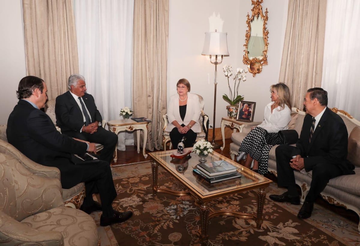Panamá recibe a Michelle Bachelet en plena carrera por la Secretaría General de la ONU