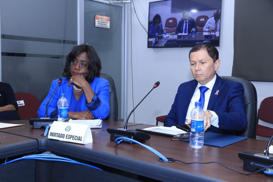 El 7% del PIB en educación: la meta imposible que marcó el debate del presupuesto de Meduca para 2026