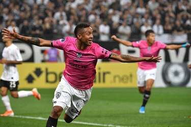 Gaby Torres y Román Torres, dos panameños en un fin de semana de grandes finales