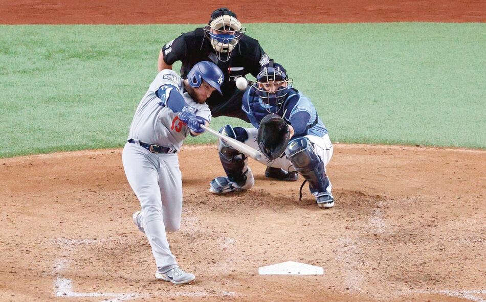 Dodgers salen a rematar a los Rays en la Serie Mundial