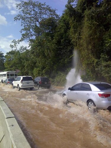 ACP repara tubería rota en sector de Albrook; investigan causa del daño
