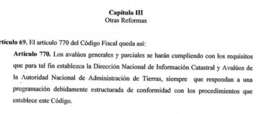 Zulay Rodríguez presenta demanda contra artículo de ley de descentralización