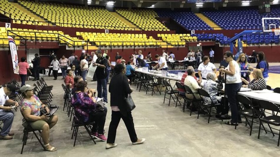 MEF ordena imprimir los Cepadem de 9 mil jubilados que no aparecían en el sistema