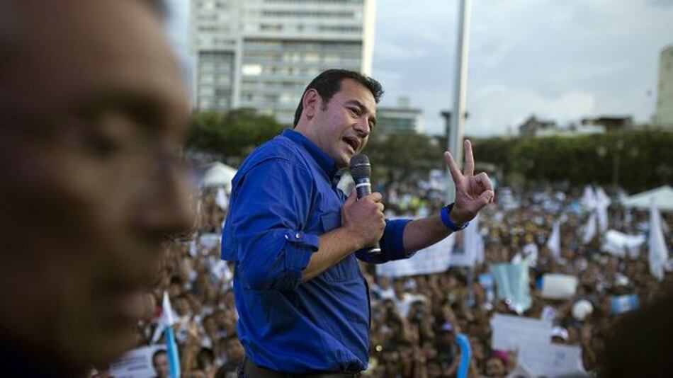 Torres asume su derrota y felicita a Morales por su triunfo