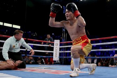 Rungvisai despacha en cuatro asaltos a Chocolatito González