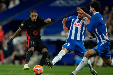 Interrumpido el derbi catalán por un atropello múltiple, con heridos leves, antes del partido