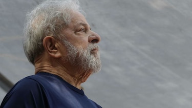 Suspenden fallo que podría haber liberado a Lula da Silva