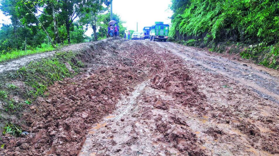 Solicitan mejoras en la vía Tambo en Penonomé