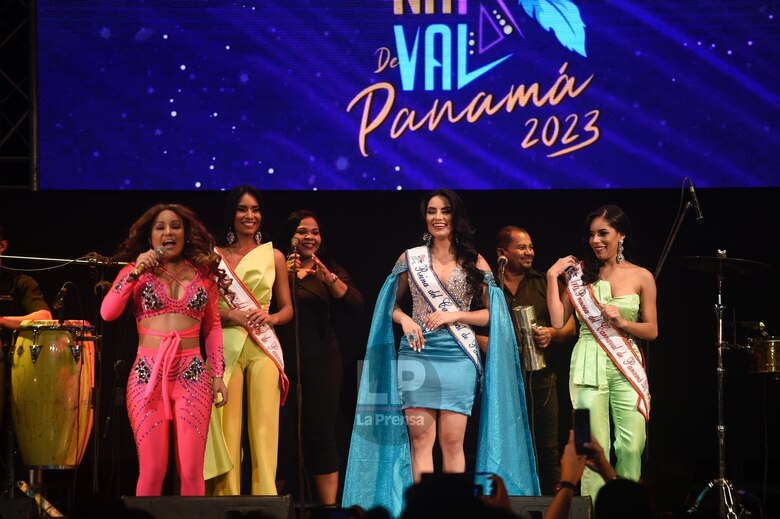 Presentan oficialmente a la reina y princesas del Carnaval de Panamá 2023