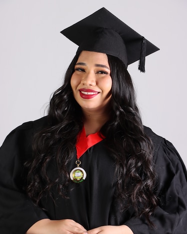 La Universidad de Panamá presenta a los graduados de su Facultad de Derecho y Ciencias Políticas