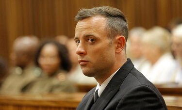 Oscar Pistorius sale de la cárcel casi once años después de matar a su novia
