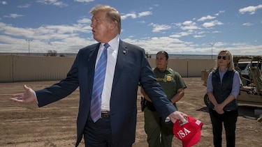 Trump insiste en que sistema migratorio de Estados Unidos está saturado