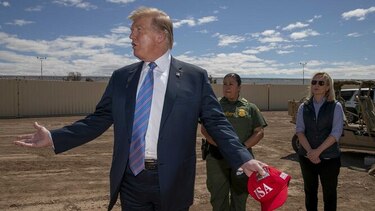 Trump insiste en que sistema migratorio de Estados Unidos está saturado