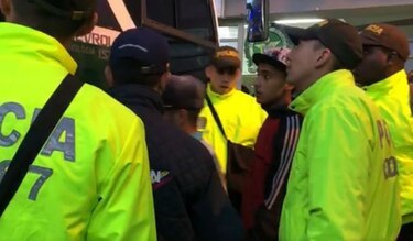 Colombia expulsa a 59 venezolanos acusados de afectar la seguridad en medio de las protestas