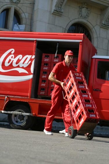 Coca y Pepsi cambian sus fórmulas; reducen colorante cancerígeno