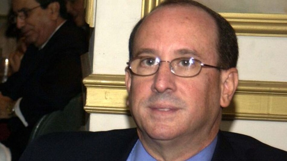 Javier Pariente se va de ENSA