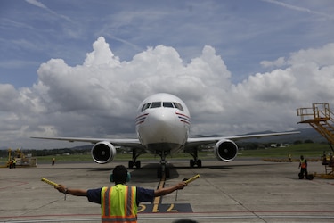 Crece en 19% el movimiento de carga aérea