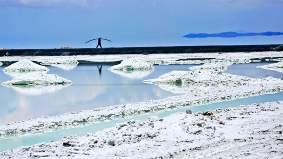 Comienza la producción de litio en Bolivia