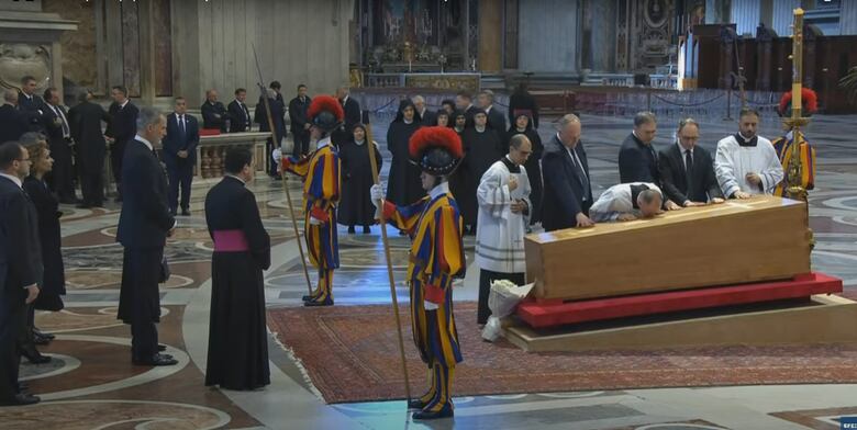 El mundo despide a Francisco, ‘el papa de la misericordia’ y primer pontífice latinoamericano