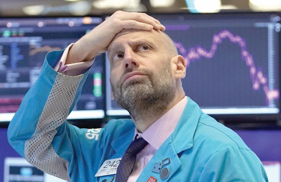 Coronavirus y caída del crudo arrastraron a los mercados 