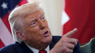 Trump ordena desplegar a la Guardia Nacional en Washington DC y expulsar “inmediatamente” a las personas sin hogar de las calles