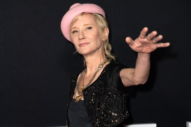 Investigan si la actriz Anne Heche conducía bajo los efectos de las drogas