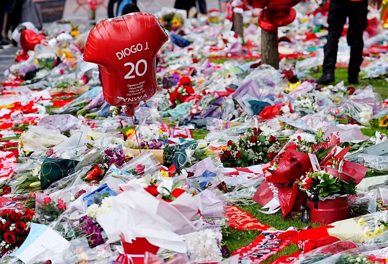 Las conmovedoras imágenes del funeral de Diogo Jota y su hermano André Silva