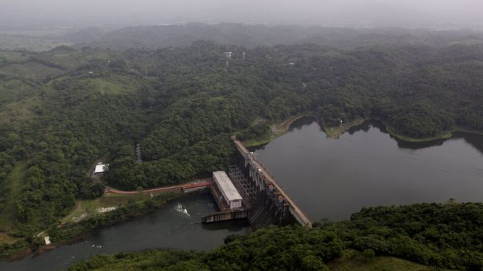 AES se perfila como ganador de contrato de energía