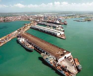 Cristóbal, entre la pobreza y riqueza